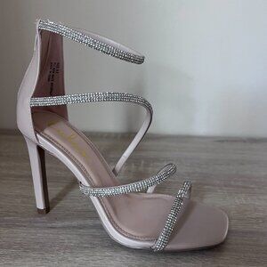 New Lulu’s Hartley Almond Rhinestone Ankle Strap High Heel Sandal Sz 8.5